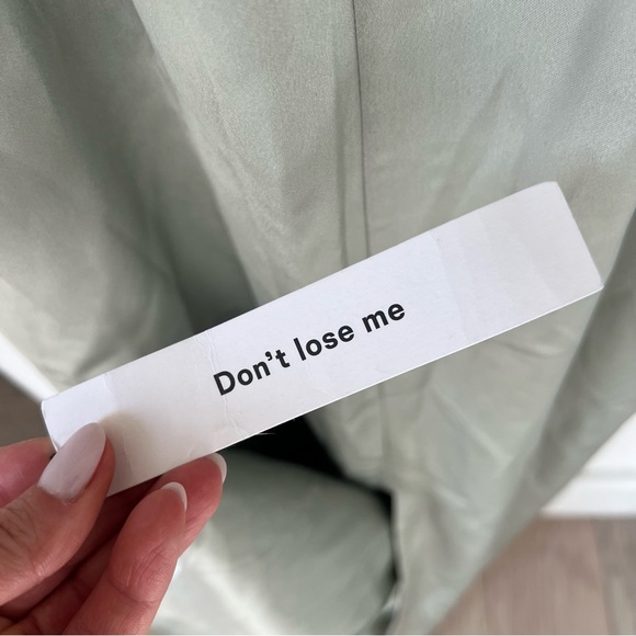 NWT Reformation Vesper Satin Maxi Dress in Salvia Green - Picture 8 of 10